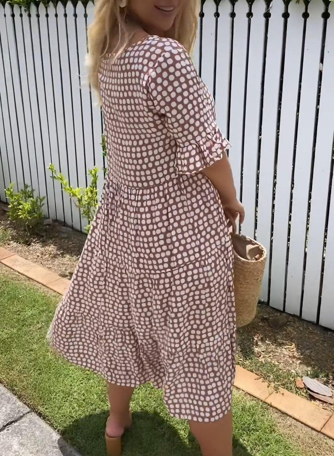 Angela - Short-sleeved Midi Dress