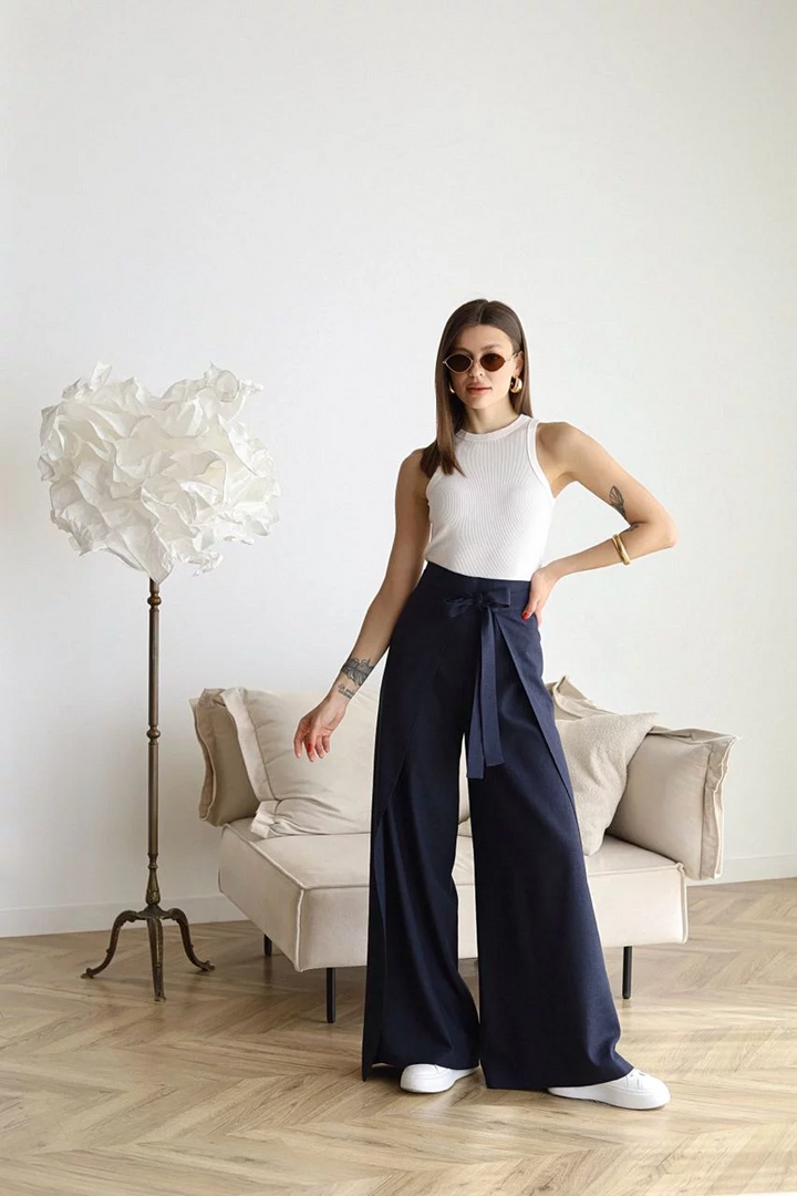 Claire - Rosetta Wide Linen Trousers