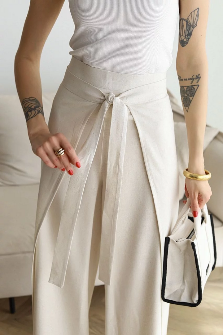 Claire - Rosetta Wide Linen Trousers