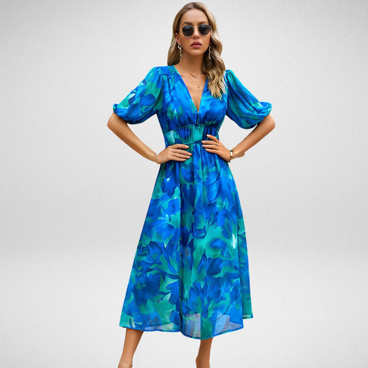 Hannah - Charming Dress with V-neckline