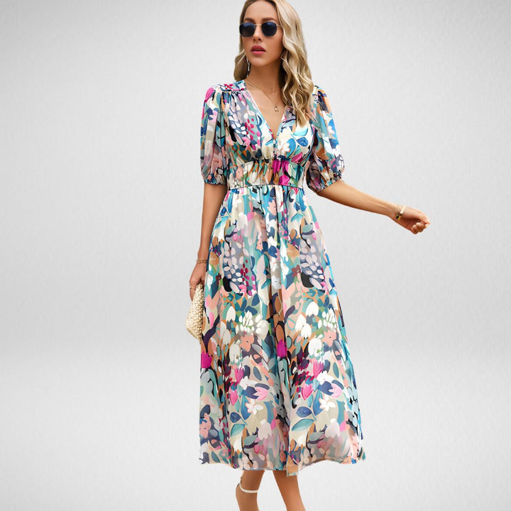 Hannah - Charming Dress with V-neckline